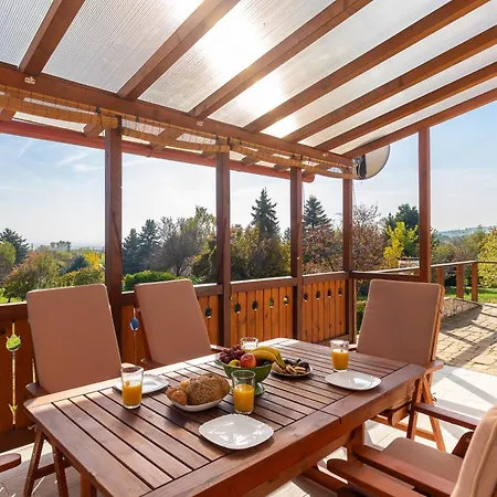 Balaton View From Almadi With Terrace & Garden - Happy Feriehus *